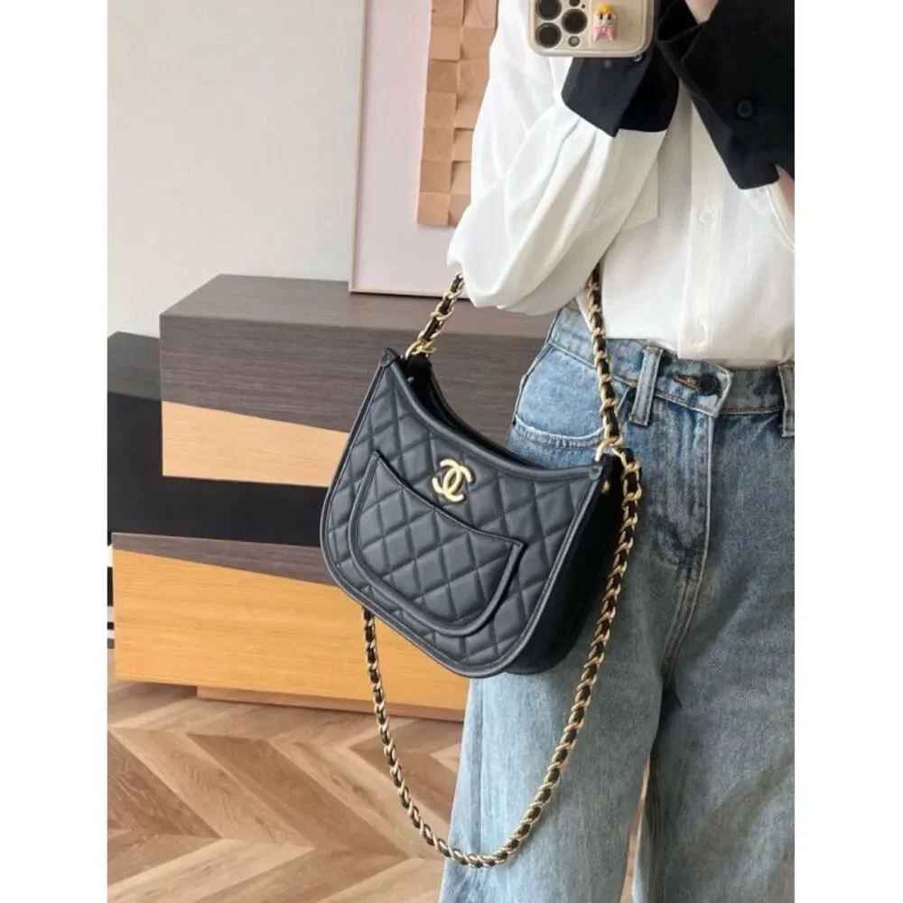 Chanel Women Pre-Loved Bag Very Good Condition